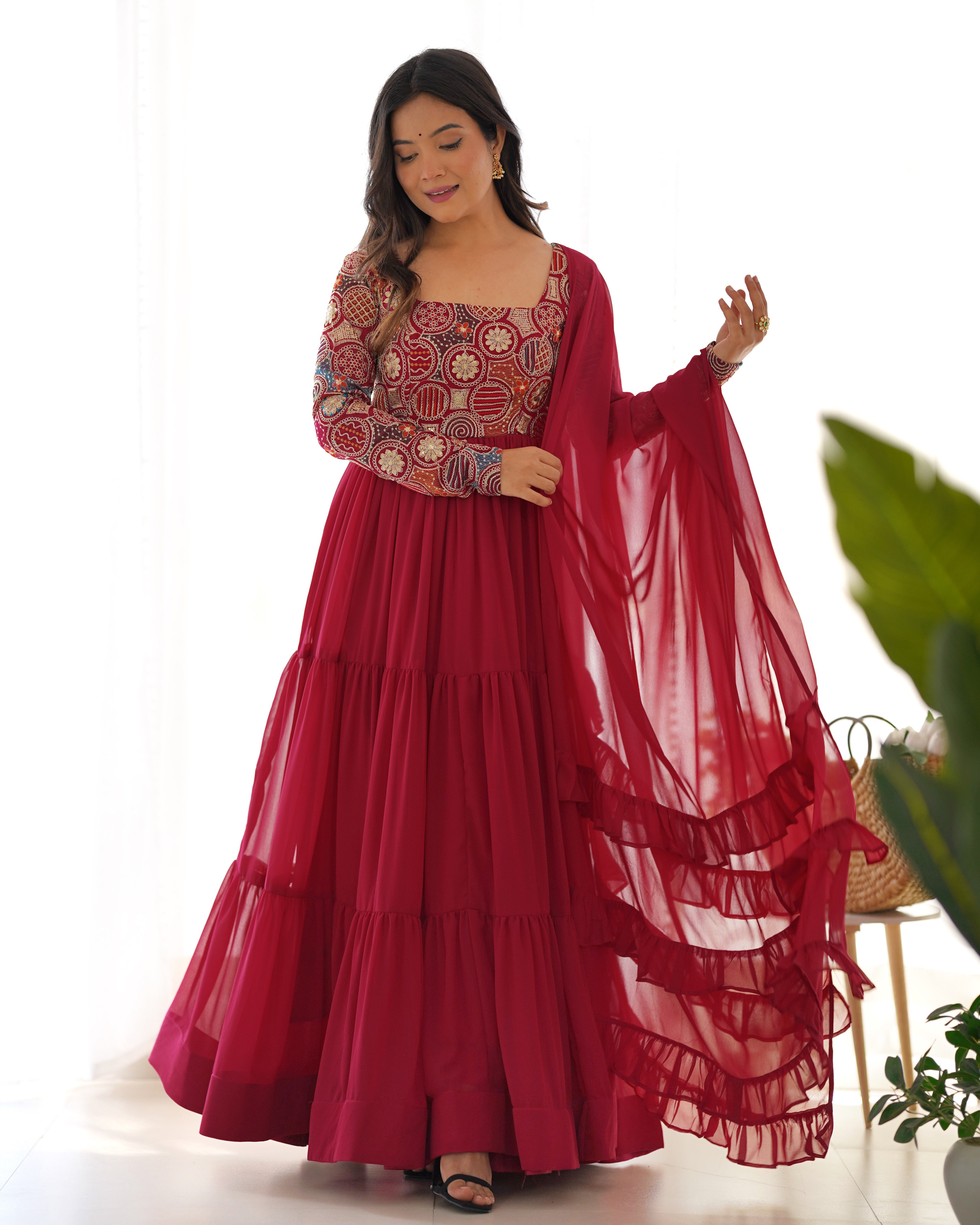 Premium Fox Georgette Fully Flared Anarkali Suit Set with Ruffle Dupatta and Pant