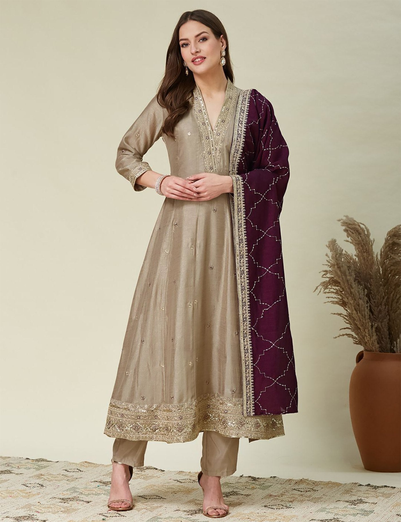 Women's Embroidered Vichitra Kurta Pant Set with Embroidered Lace Border Dupatta
