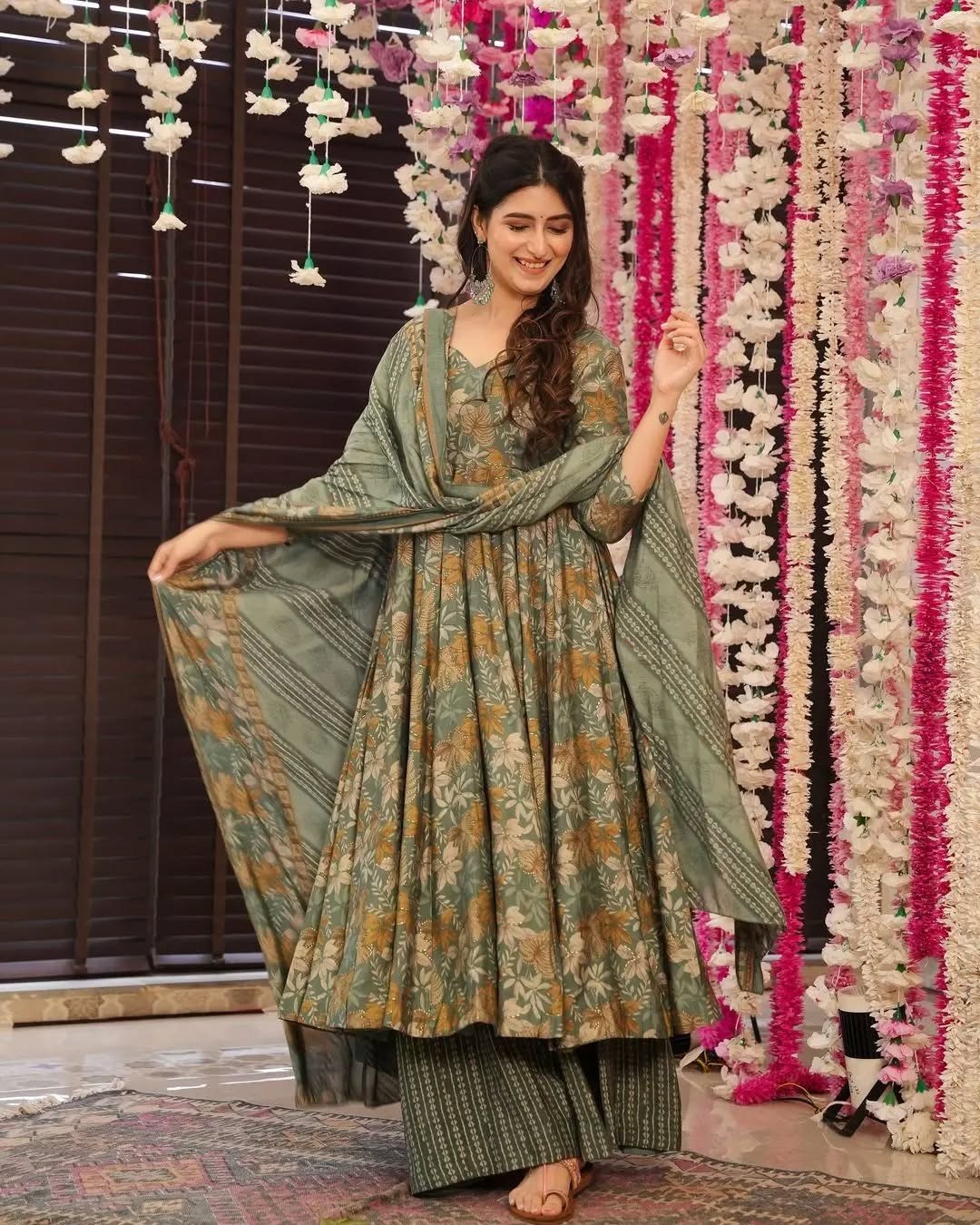 Women's Green Printed Rayon Slub Anarkali Pant Dupatta Set with Chanderi Dupatta