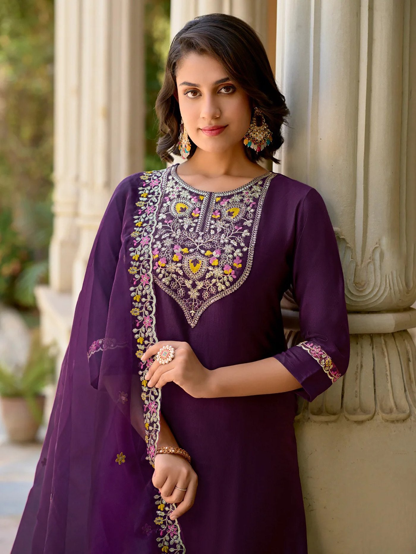 Women's Purple Embroidered Tesla Kurta Pant Dupatta Set