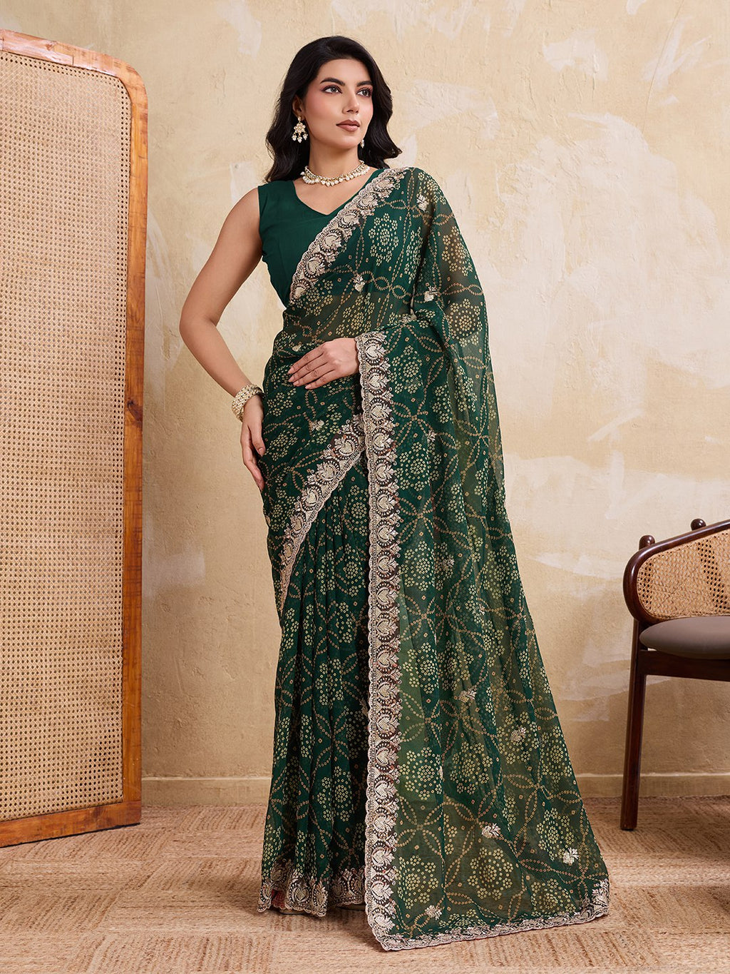 Women's Georgette Bandhej Print Saree with Cutwork Border and Blouse