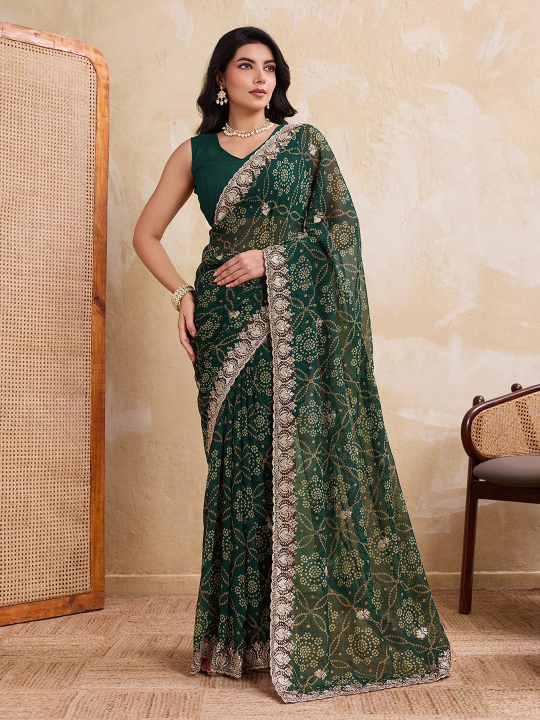 Women's Georgette Bandhej Print Saree with Cutwork Border and Blouse