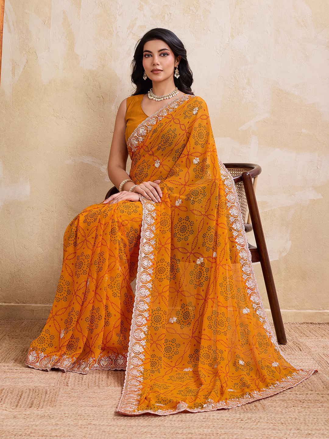 Women's Bandhej Print Georgette Saree with Cutwork Lace Border
