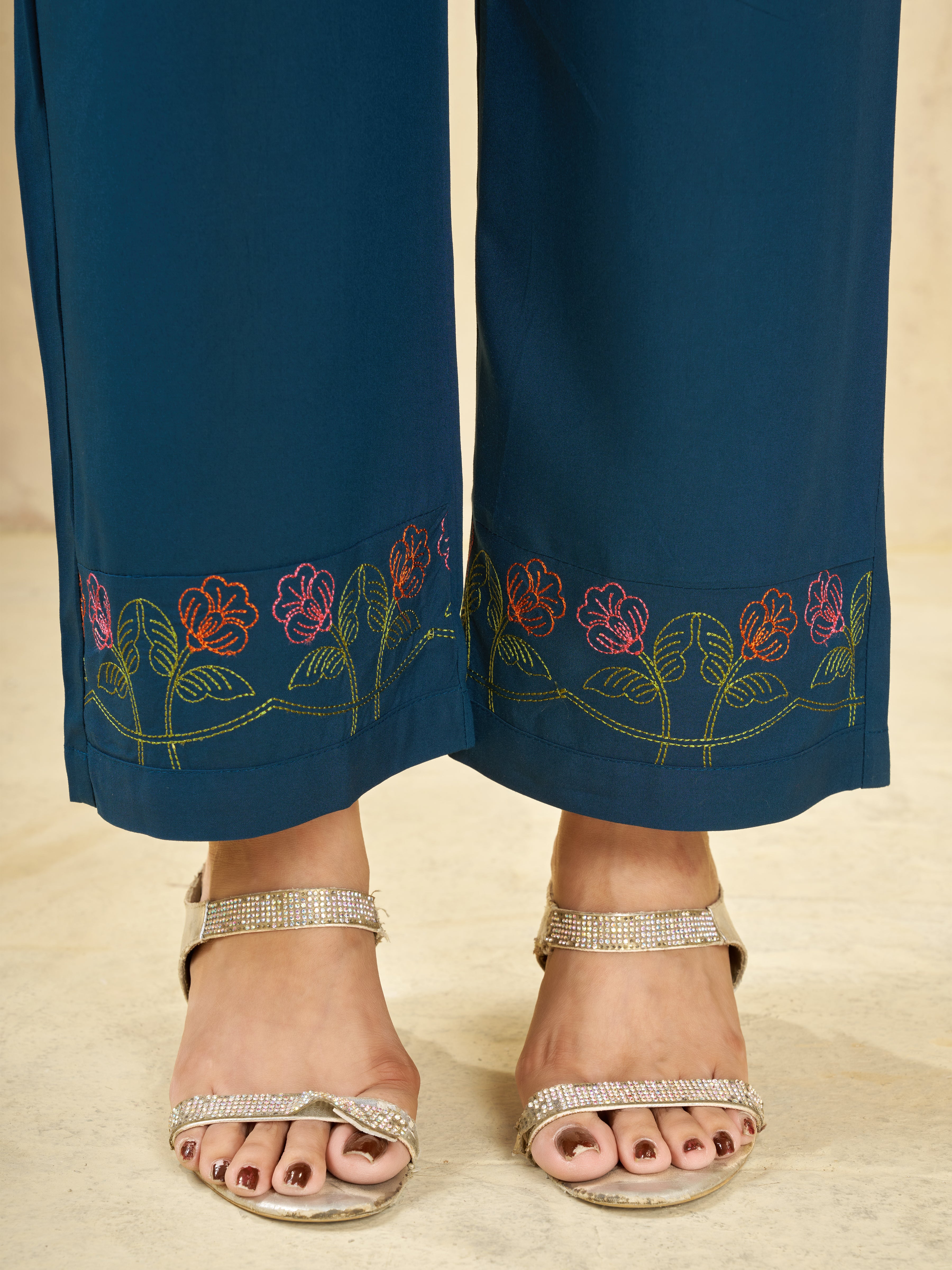 Premium Heavy Viscose Rayon Embroidered Co-Ord Set with Straight-Cut Pant