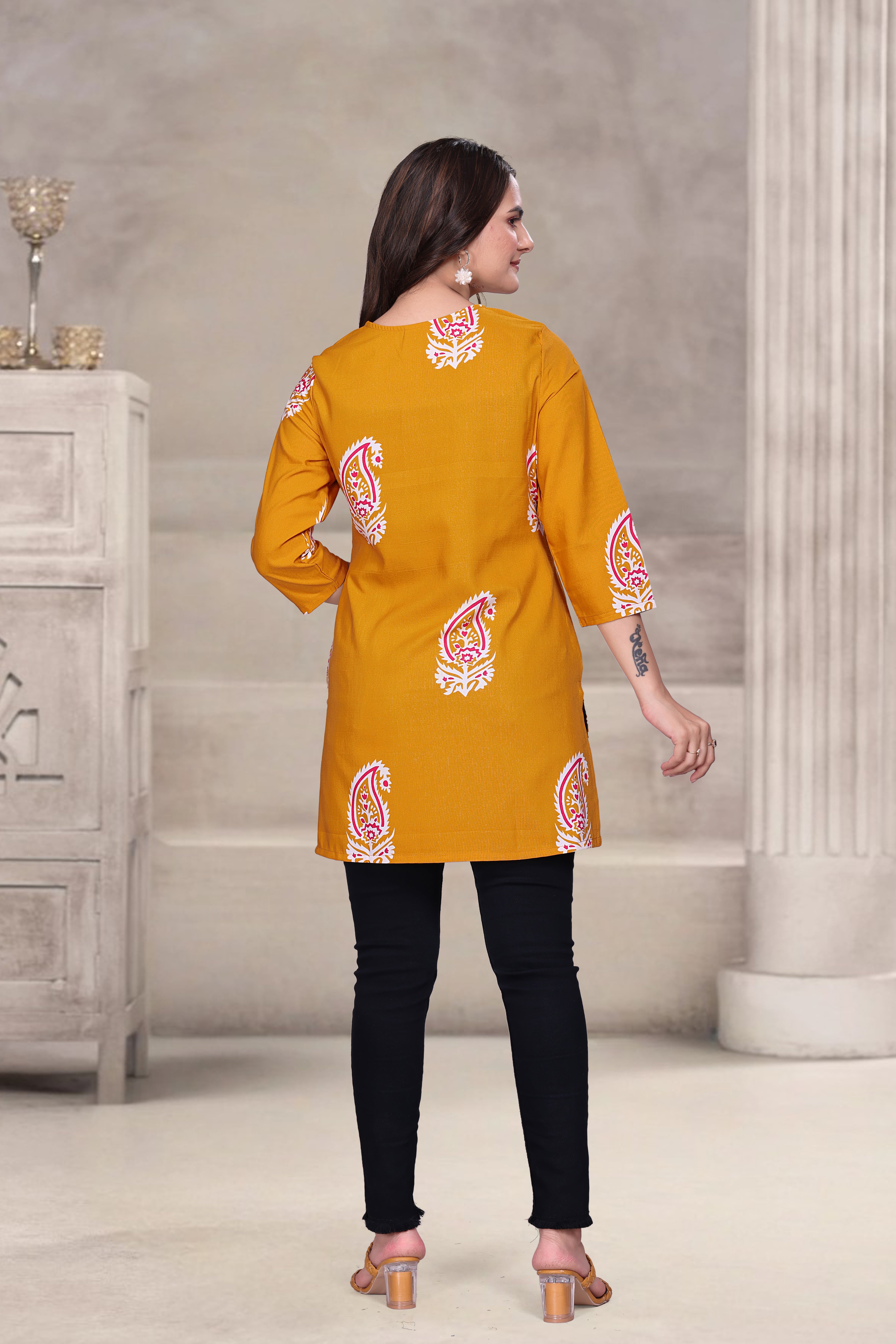 Viscose Blend Short Kurti with V Neck