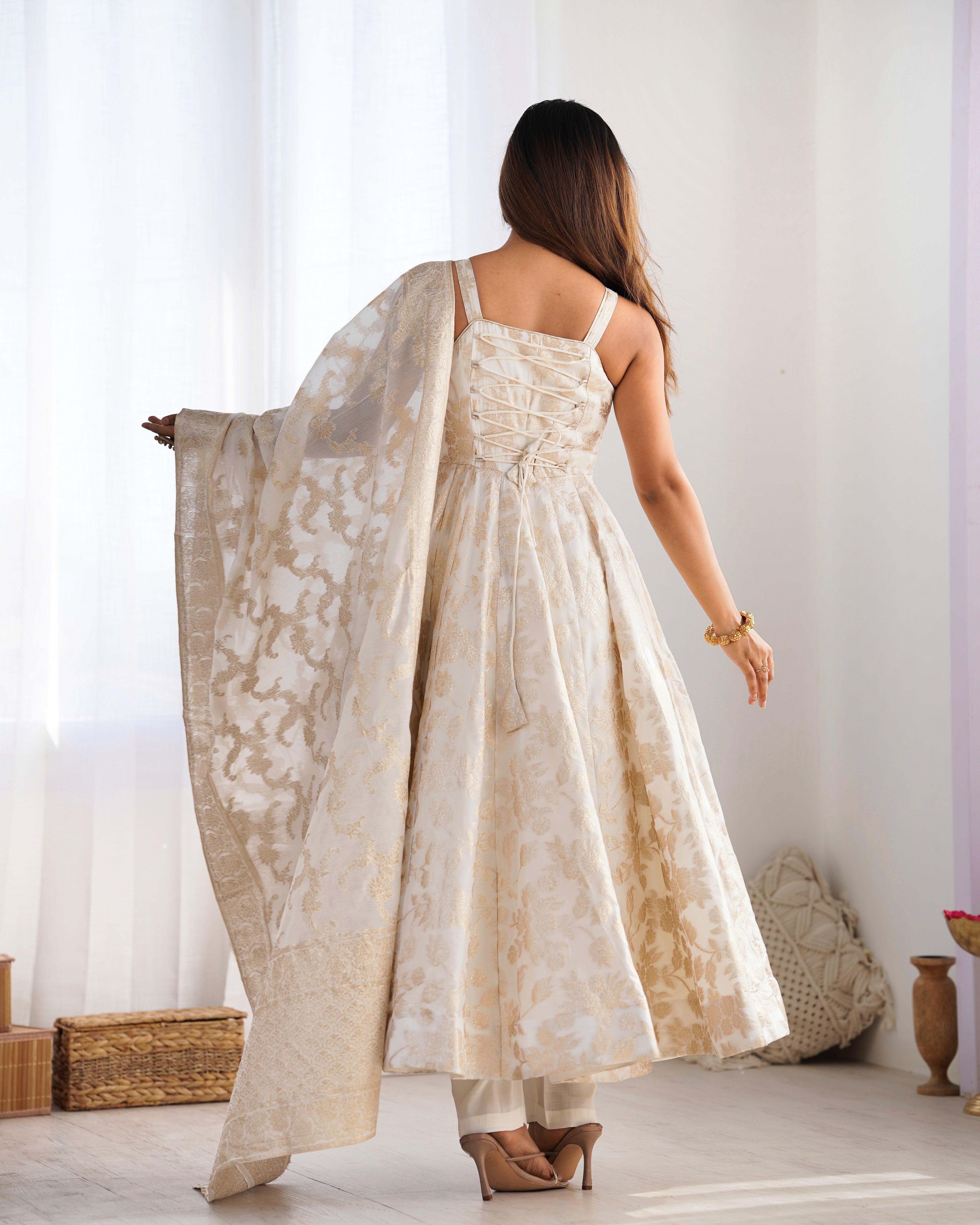 Banarasi Jacquard Dola Silk Flared Anarkali Suit Set with Dupatta and Pant
