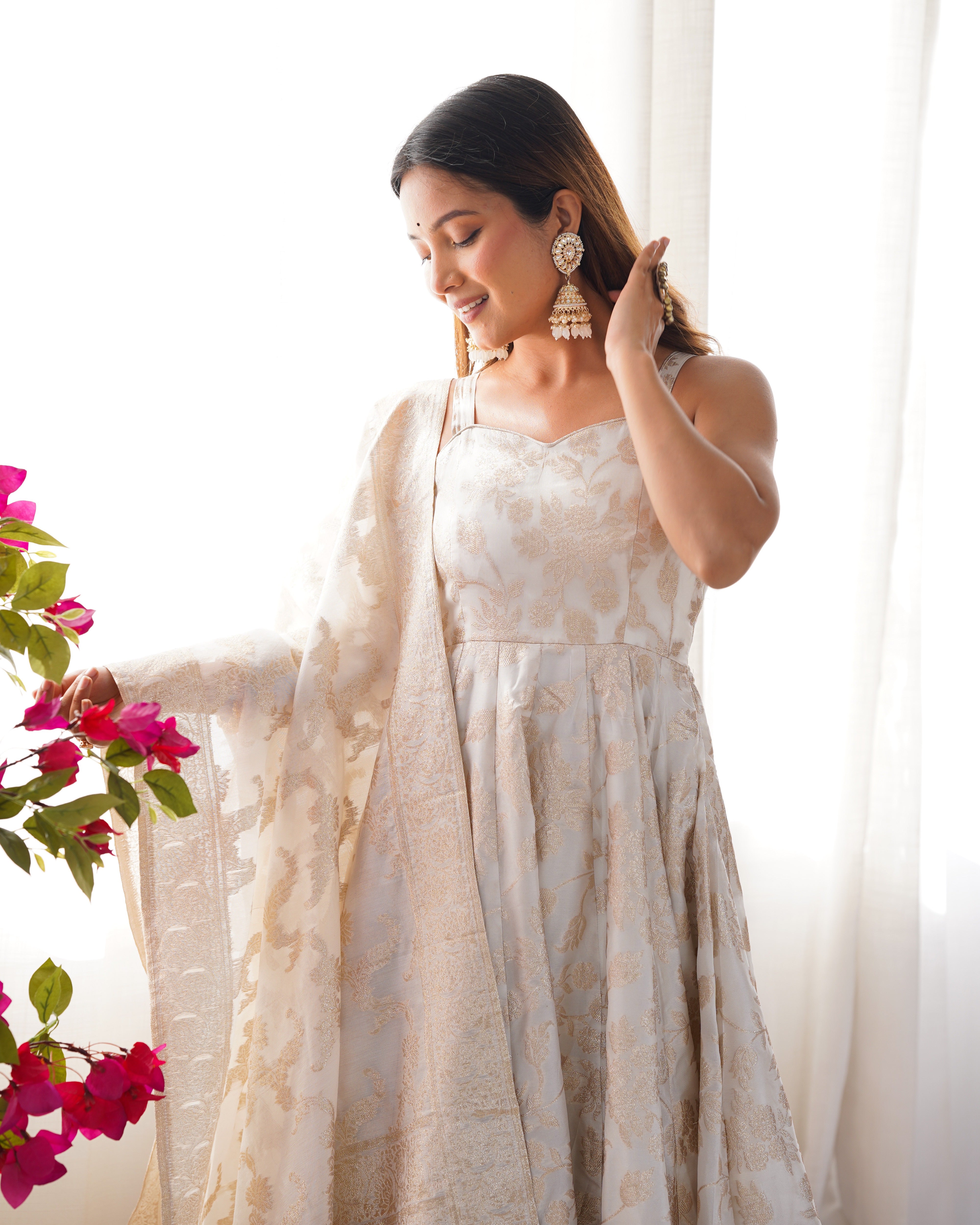 Banarasi Jacquard Dola Silk Flared Anarkali Suit Set with Dupatta and Pant