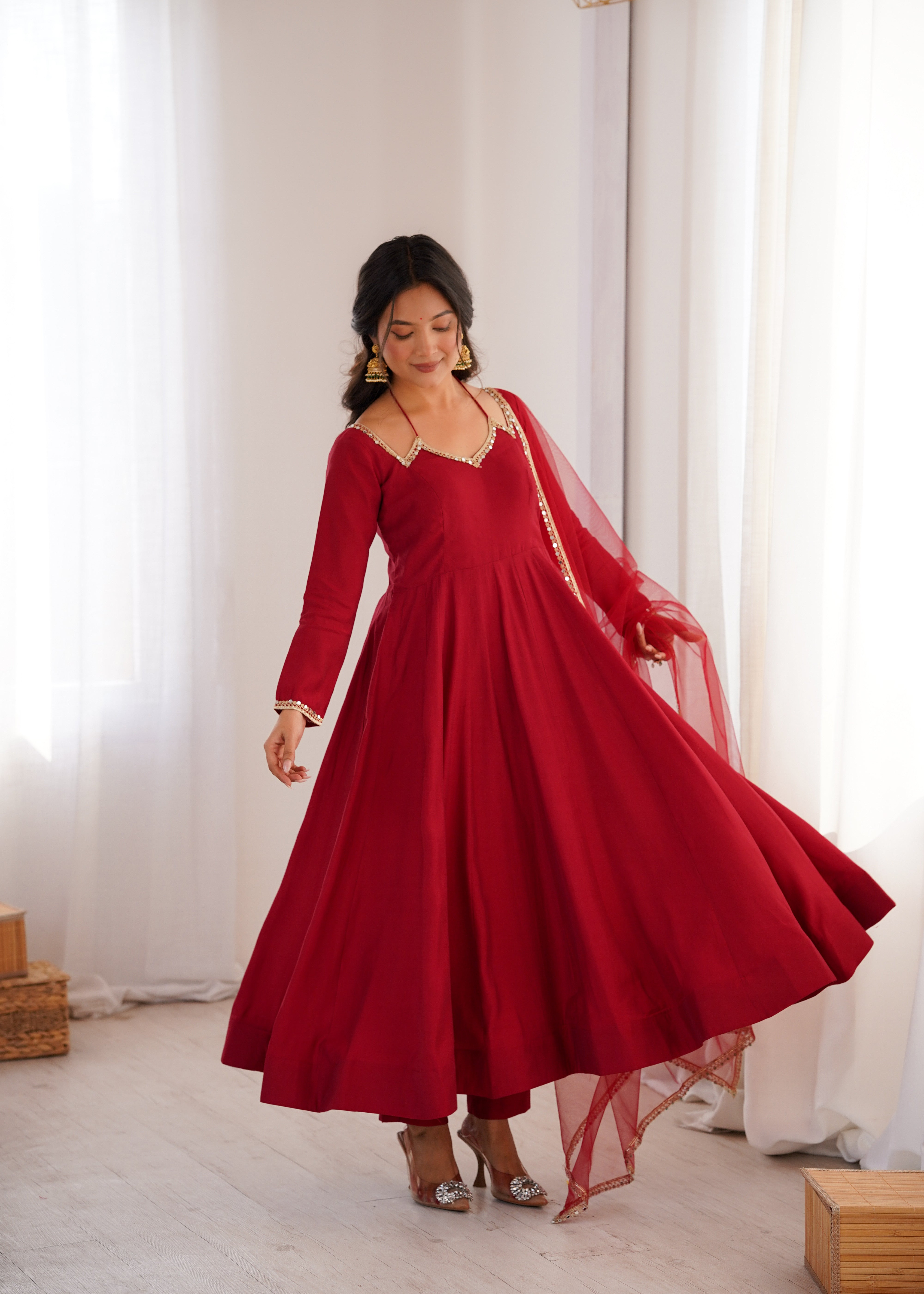 Women's Roman Silk Chanderi Anarkali Pant Dupatta Set with Mirror Lace Dupatta  Product Description: