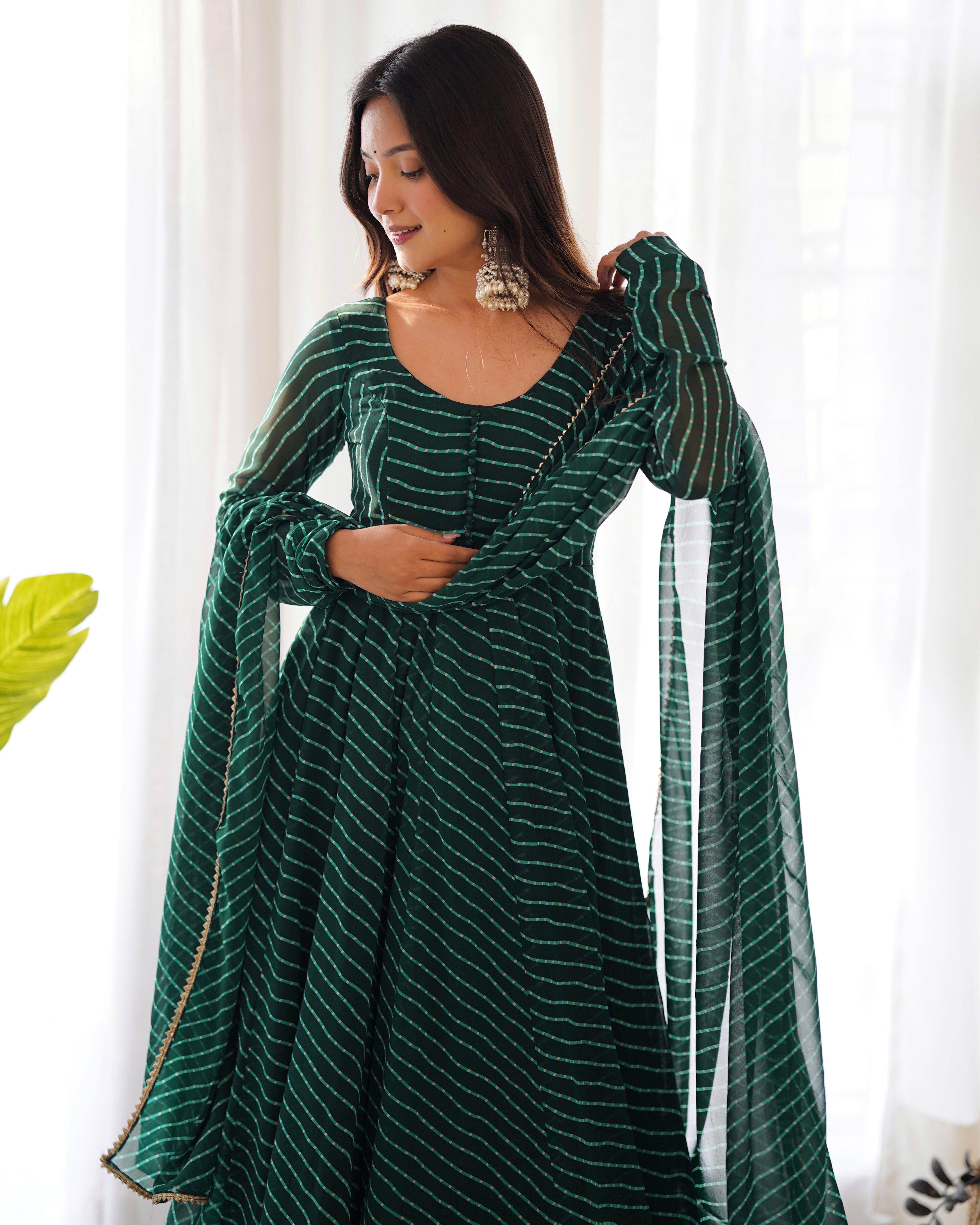 Women's Pure Fox Georgette Laheriya Print Anarkali Pant Dupatta Set