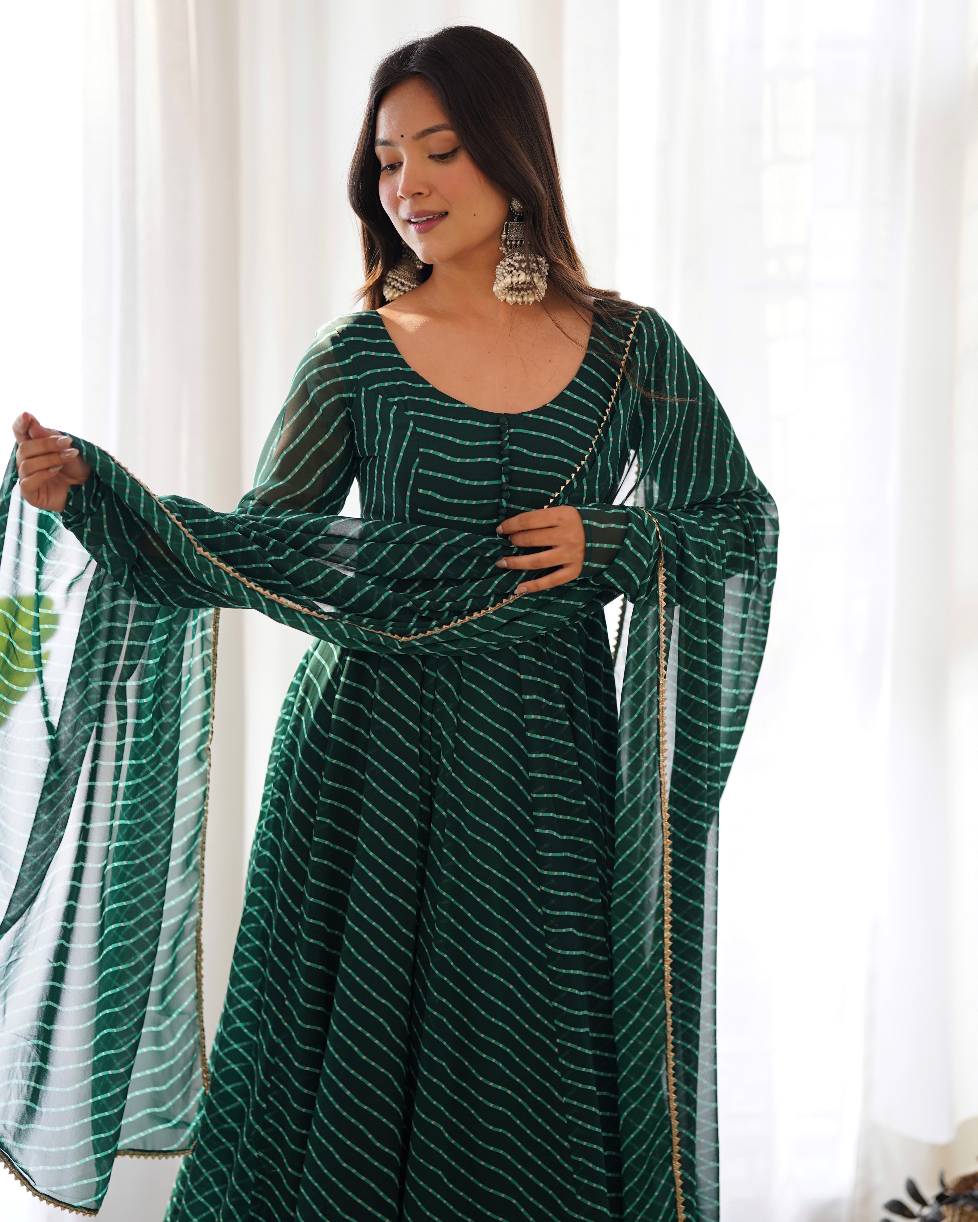 Women's Pure Fox Georgette Laheriya Print Anarkali Pant Dupatta Set