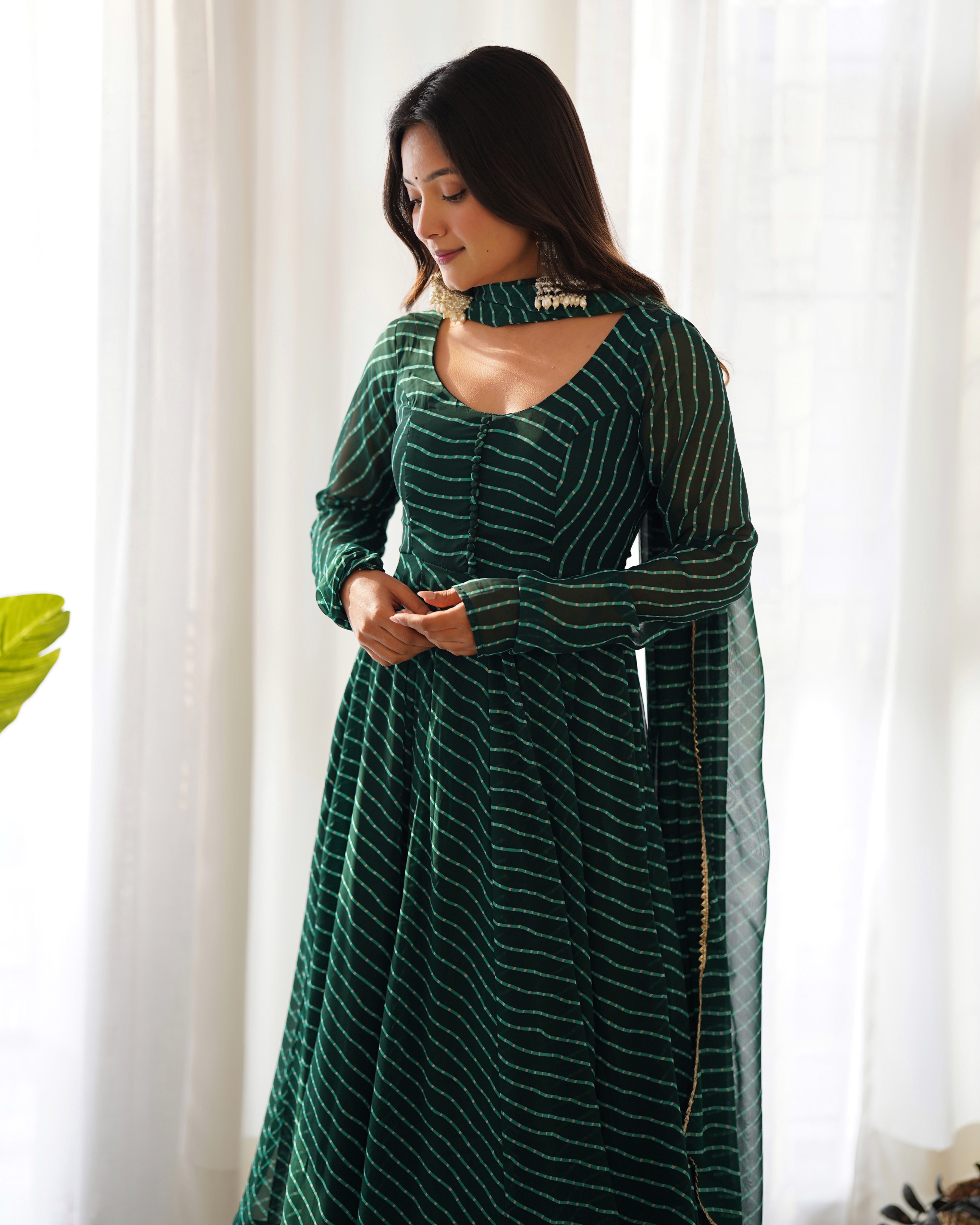 Women's Pure Fox Georgette Laheriya Print Anarkali Pant Dupatta Set