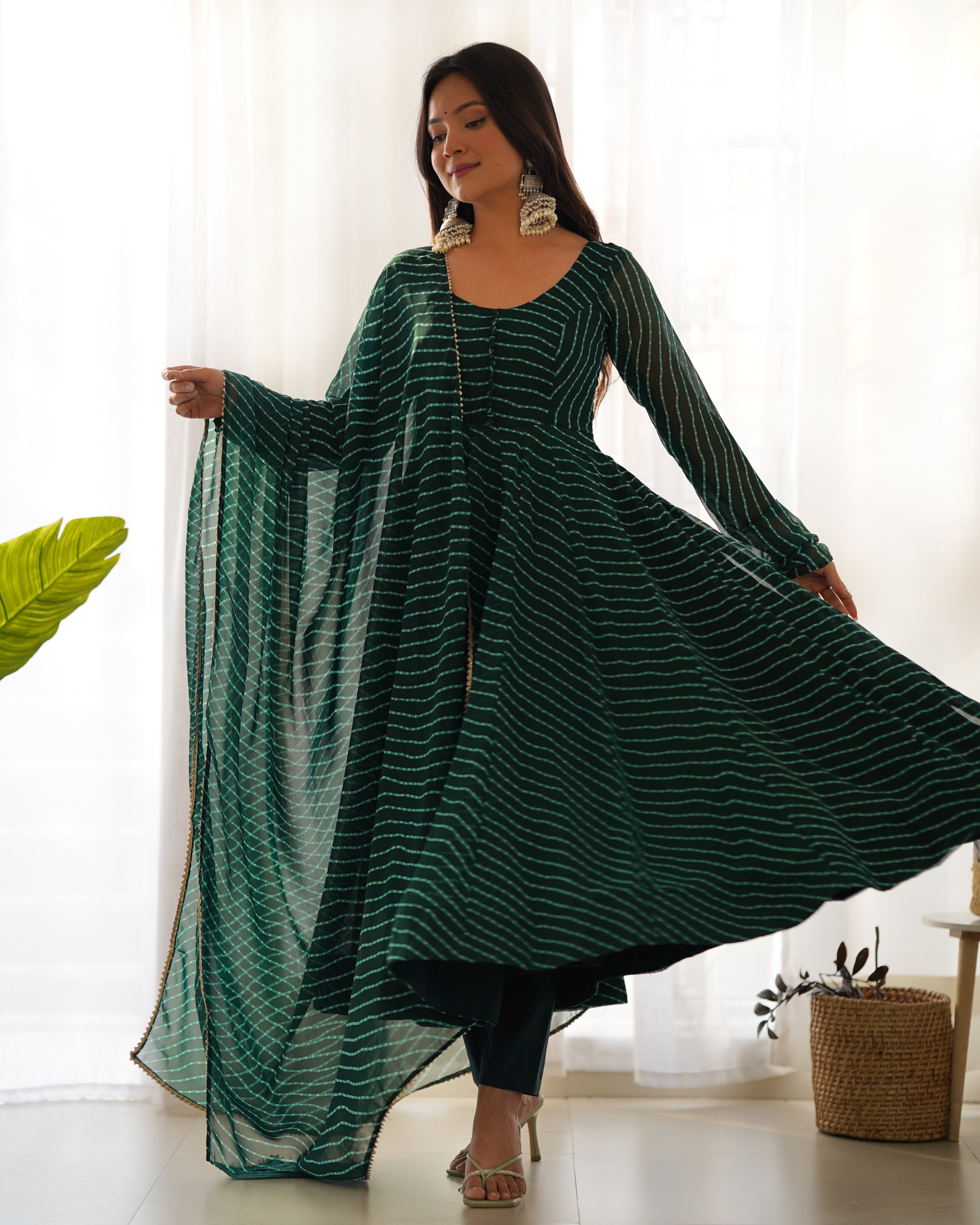 Women's Pure Fox Georgette Laheriya Print Anarkali Pant Dupatta Set