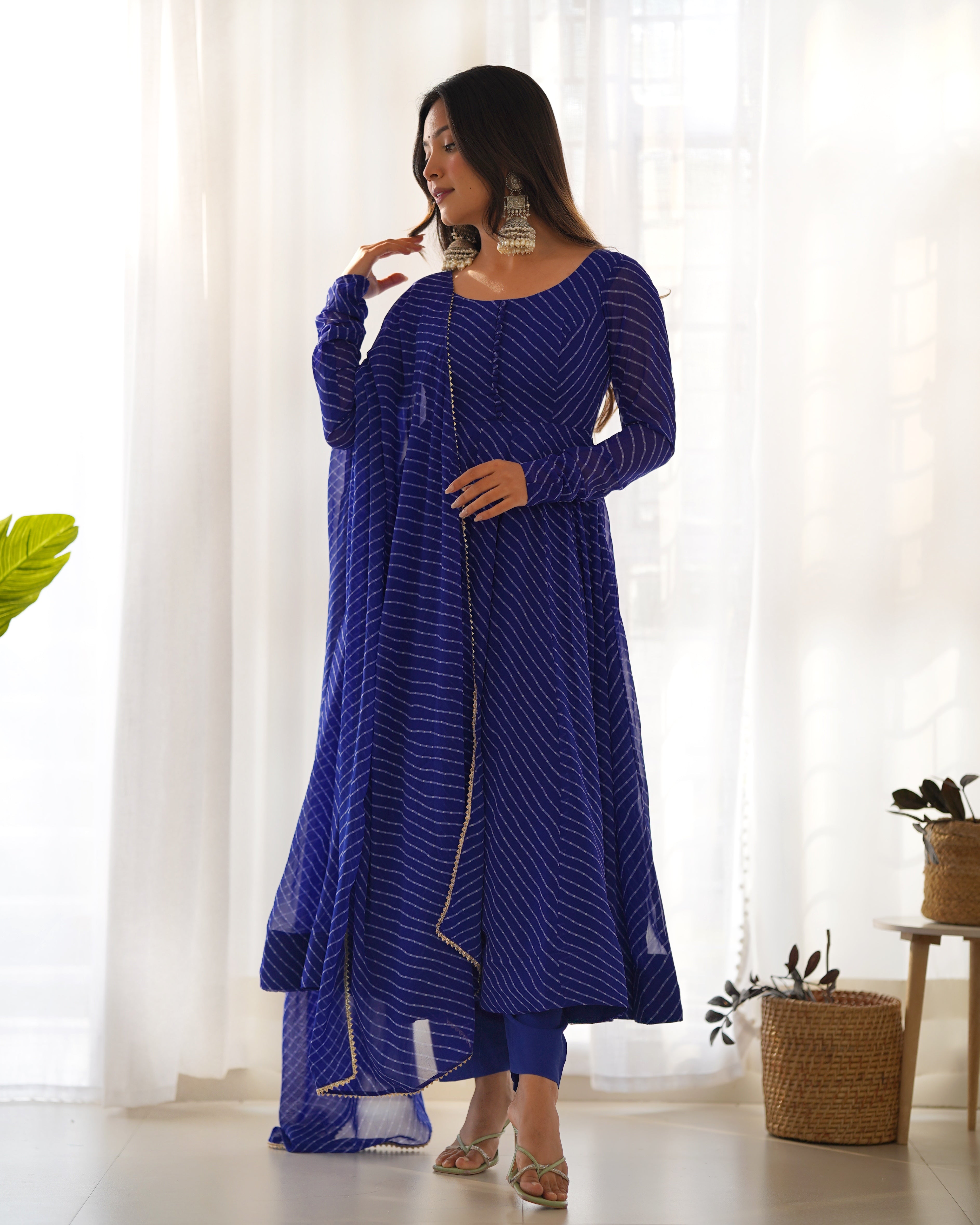 Women's Pure Fox Georgette Laheriya Print Anarkali Pant Dupatta Set