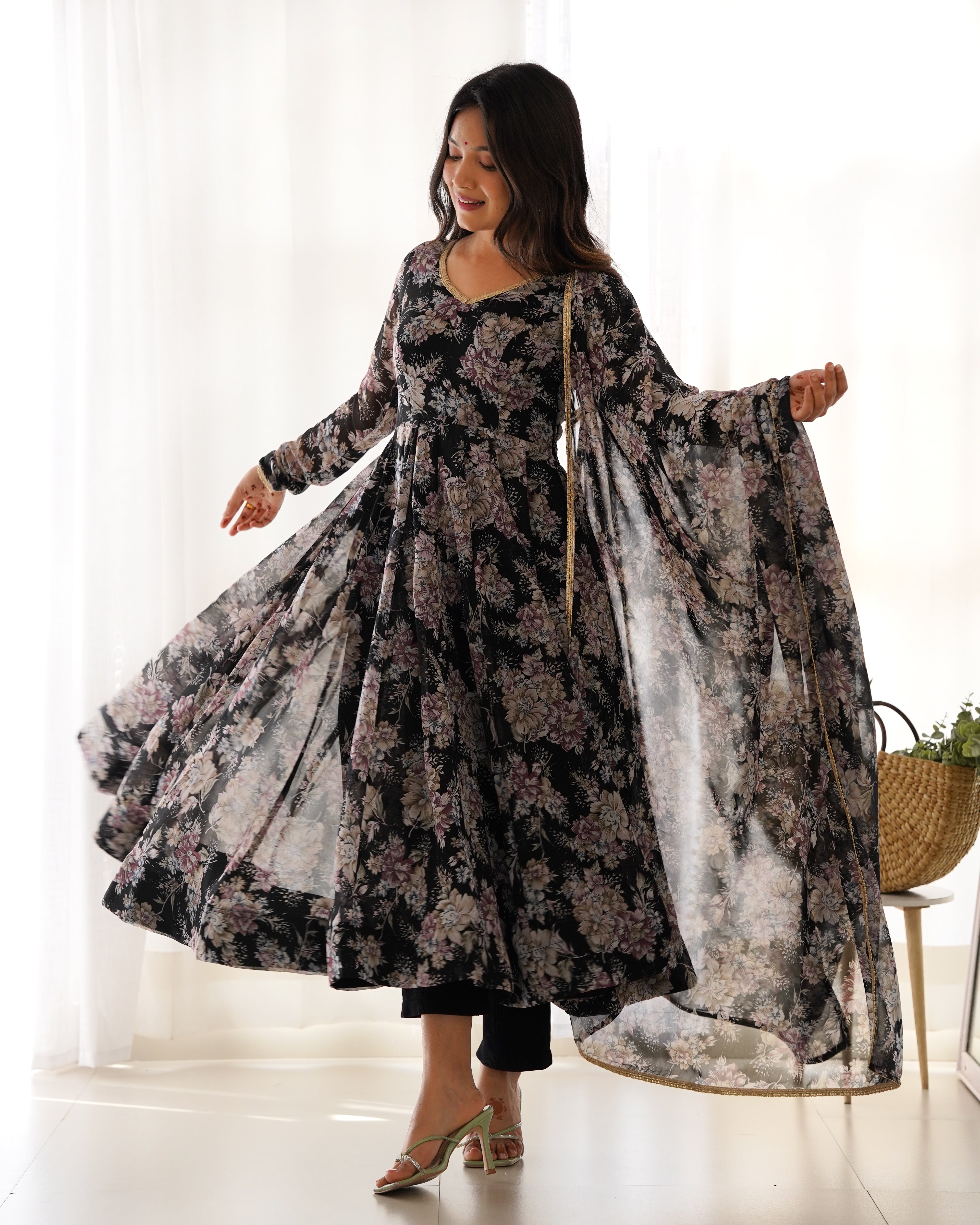 Women's Pure Fox Georgette Multi Floral Print Anarkali Pant Dupatta Set
