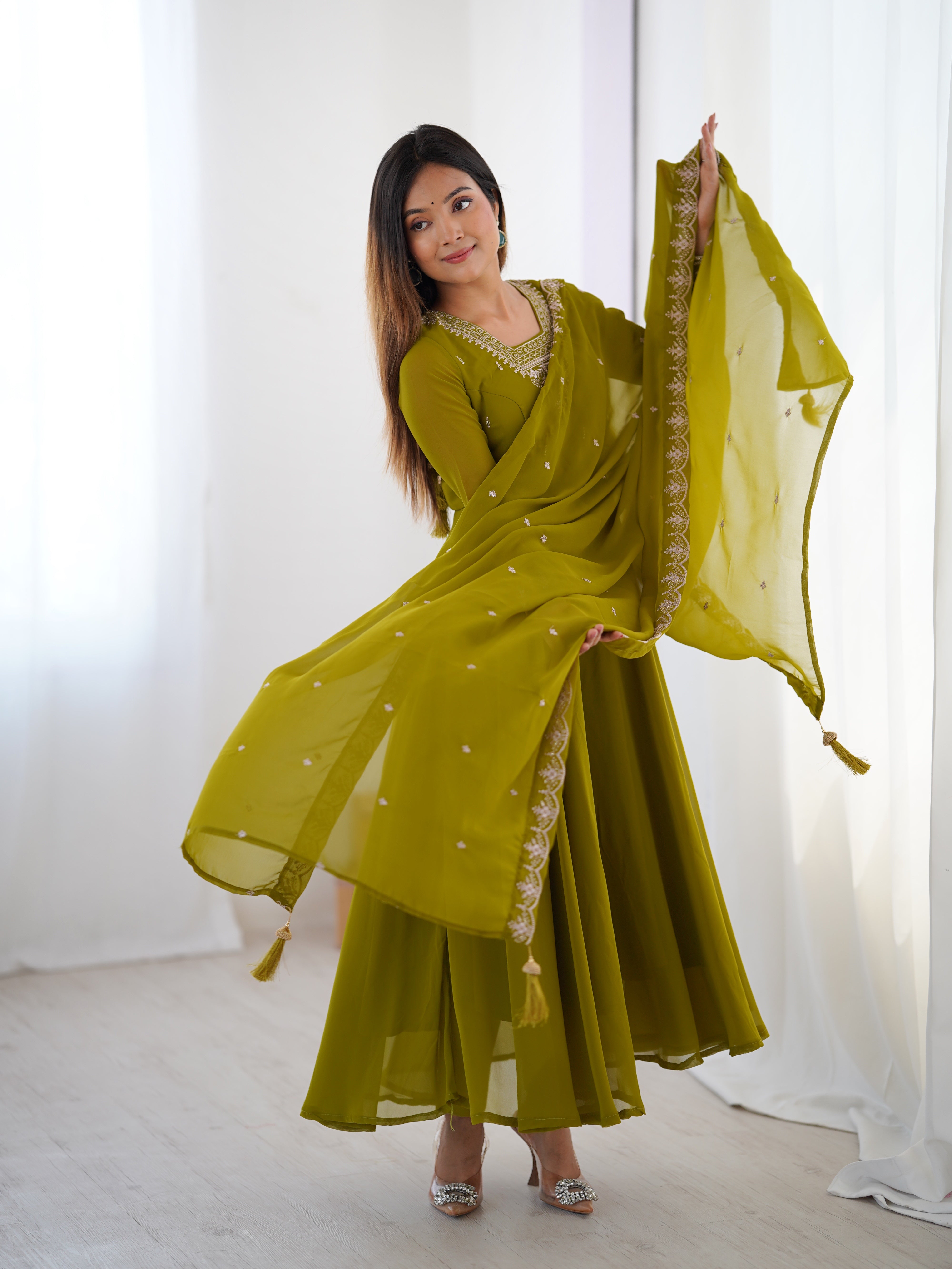 Women's Soft Fox Georgette Anarkali Pant Dupatta Set with Beads and Zari Work
