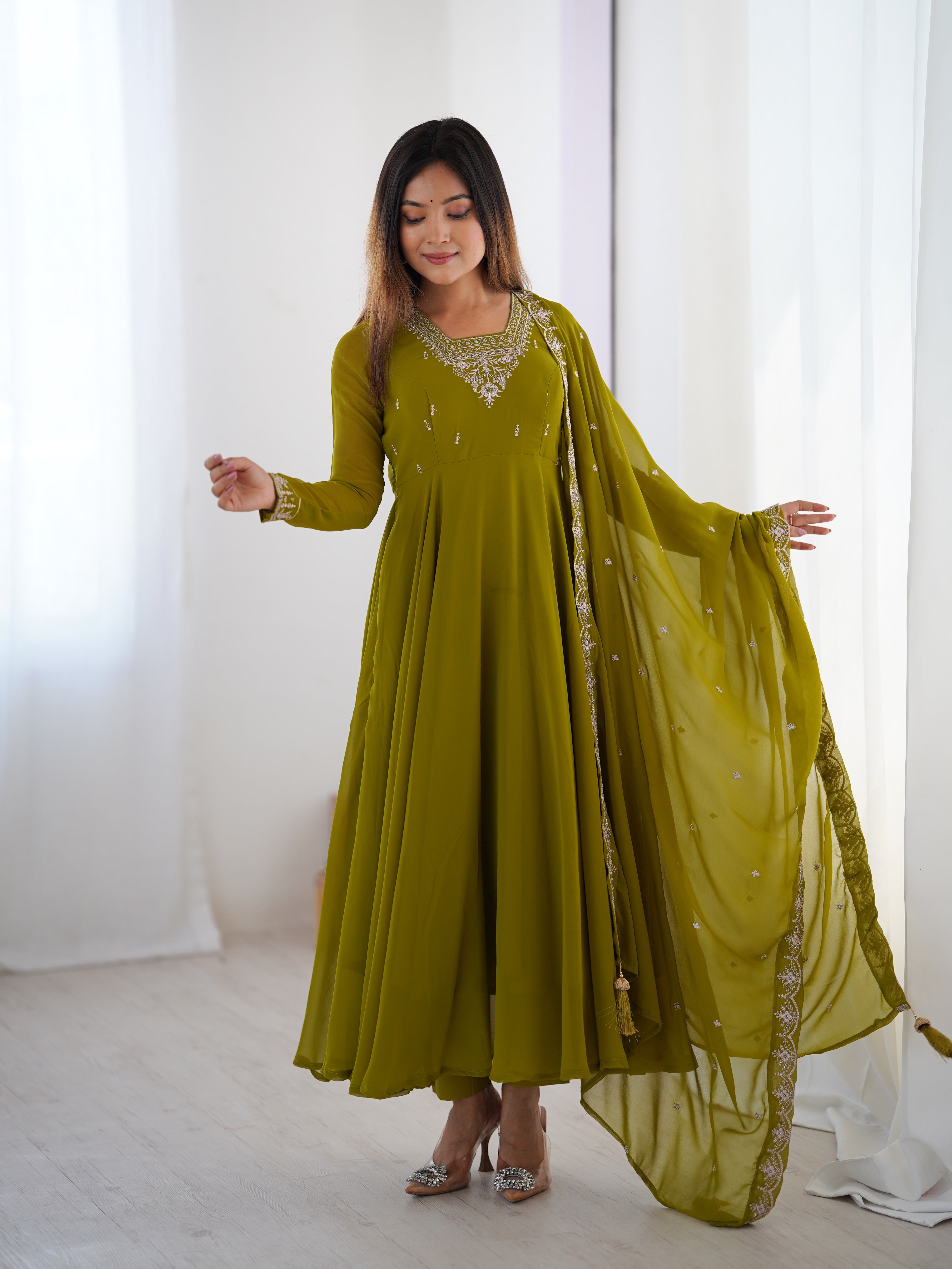 Women's Soft Fox Georgette Anarkali Pant Dupatta Set with Beads and Zari Work