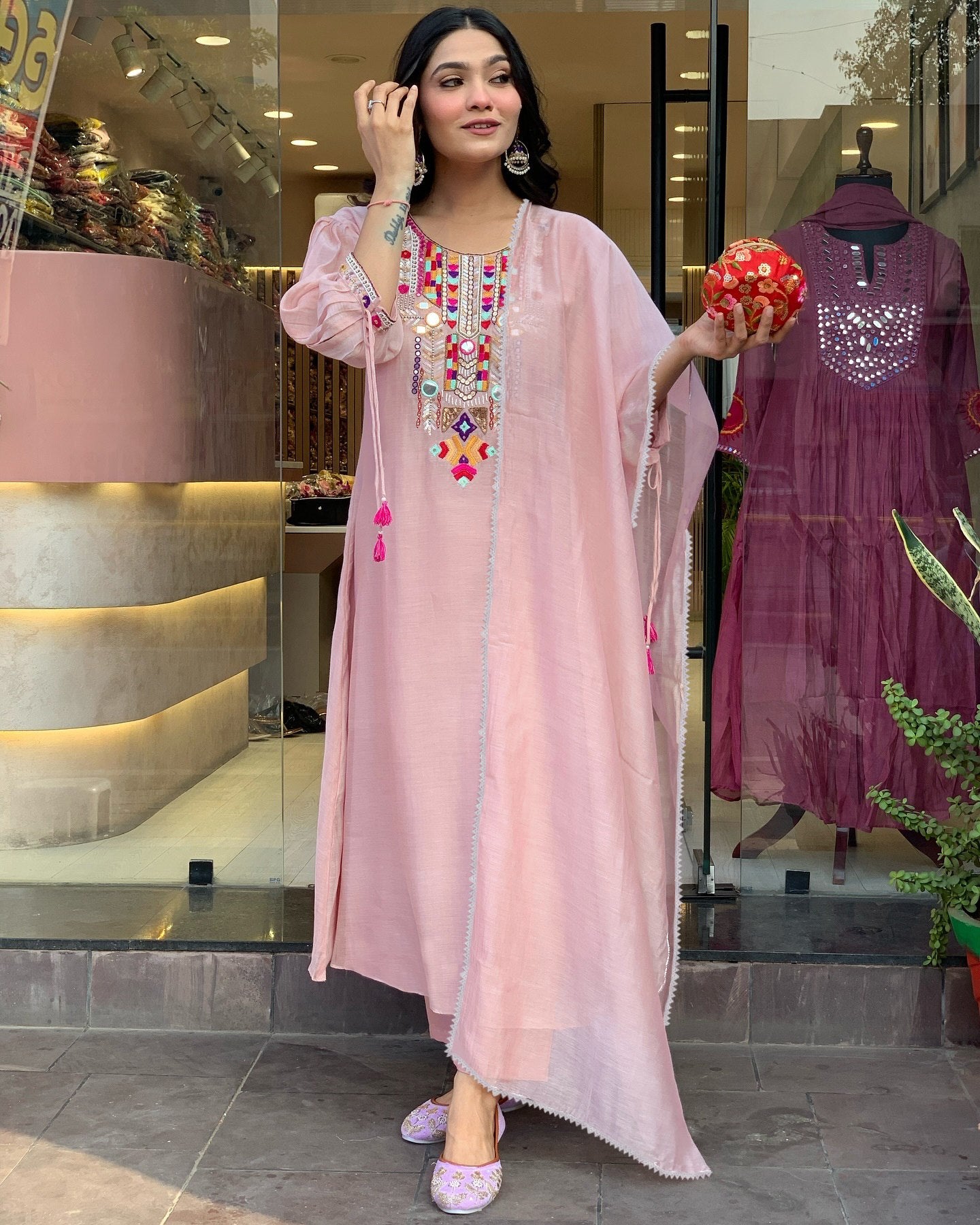 Women's Tesla Silk Embroidered Kurta Pant Set with Organza Dupatta