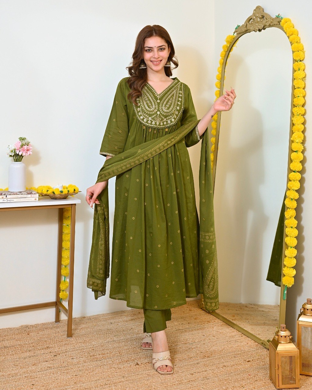 Women's Mul Chanderi Embroidered Kurta Pant Set with Printed Dupatta Party Wear Ethnic Suit