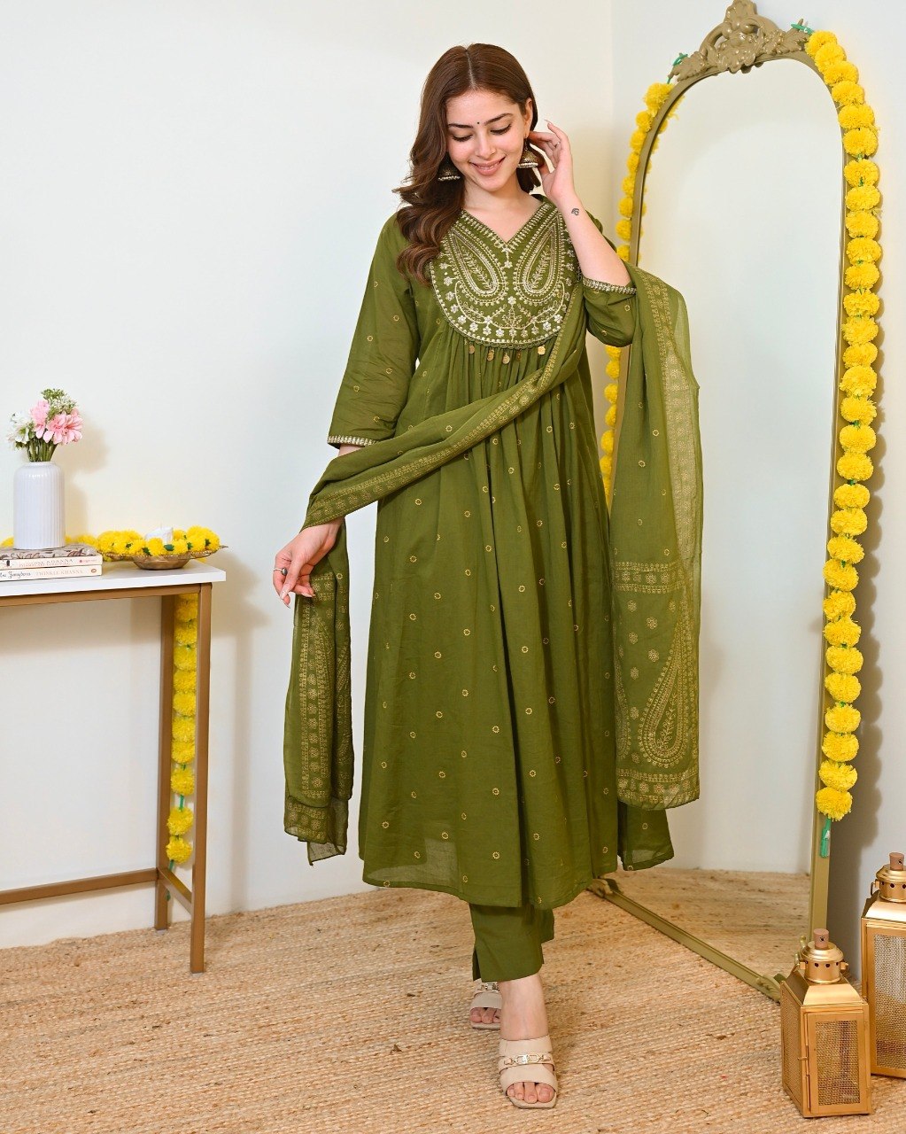Women's Mul Chanderi Embroidered Kurta Pant Set with Printed Dupatta Party Wear Ethnic Suit