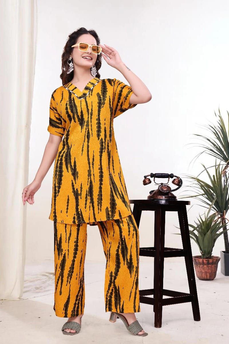 Paisley Printed Delta Fabric Co-Ord Set with V Neck