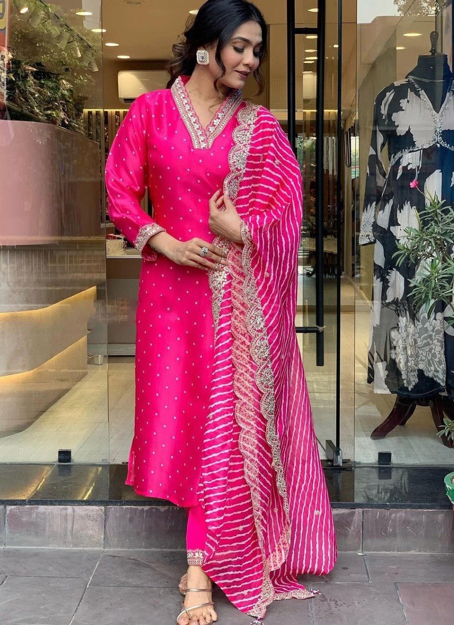 Women's Embroidered Bandhani Print Viscose Chanderi Kurta Pant Set with Chinon Dupatta