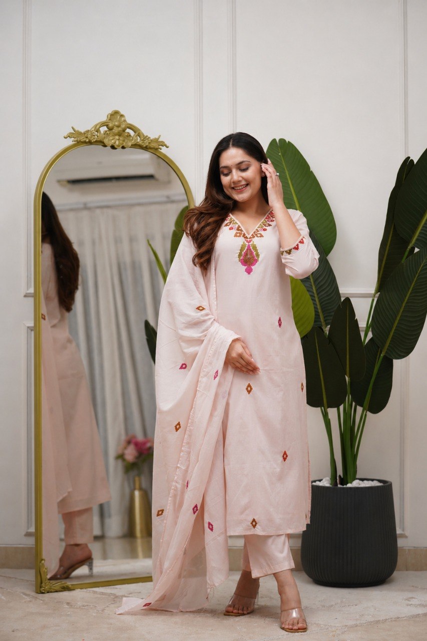 Women's Embroidered PV Mul Kurta Pant Set with Dupatta