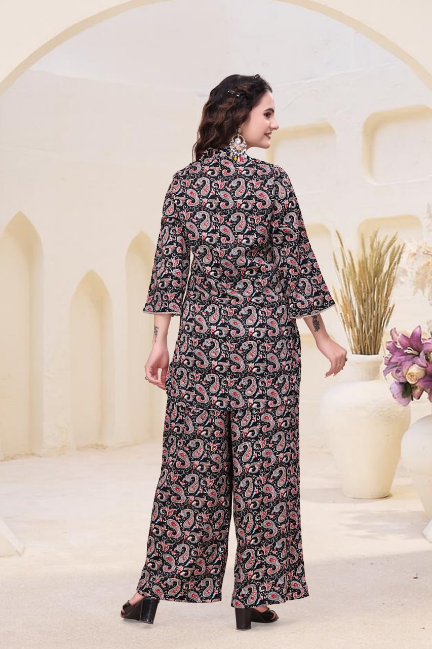 Printed Delta Fabric Co-Ord Set with V Neck