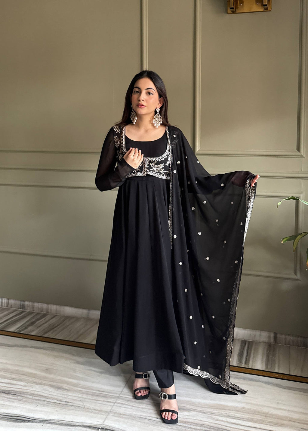 Women's Fox Georgette Anarkali Gown with Lace Work Dupatta