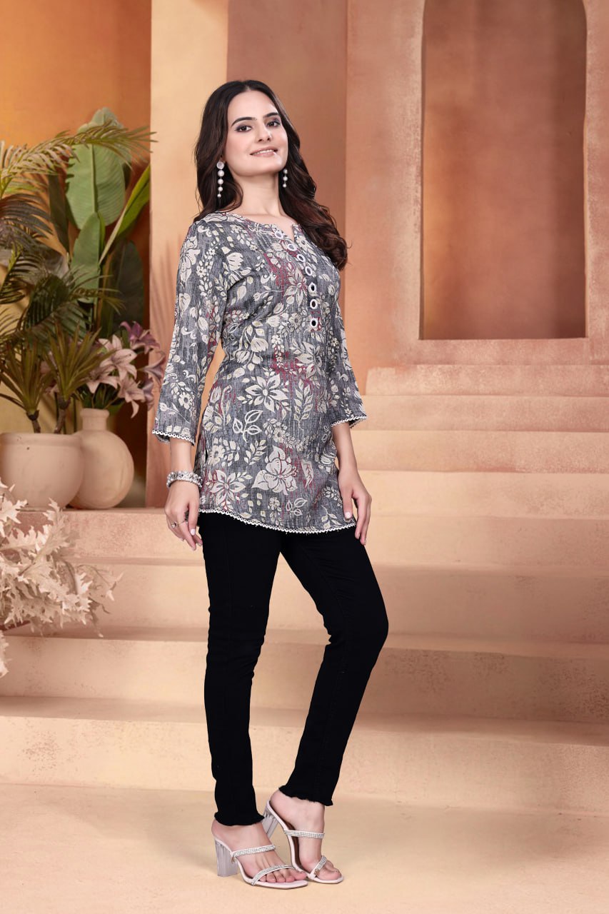 Printed Capsule Fabric Top with V Neck