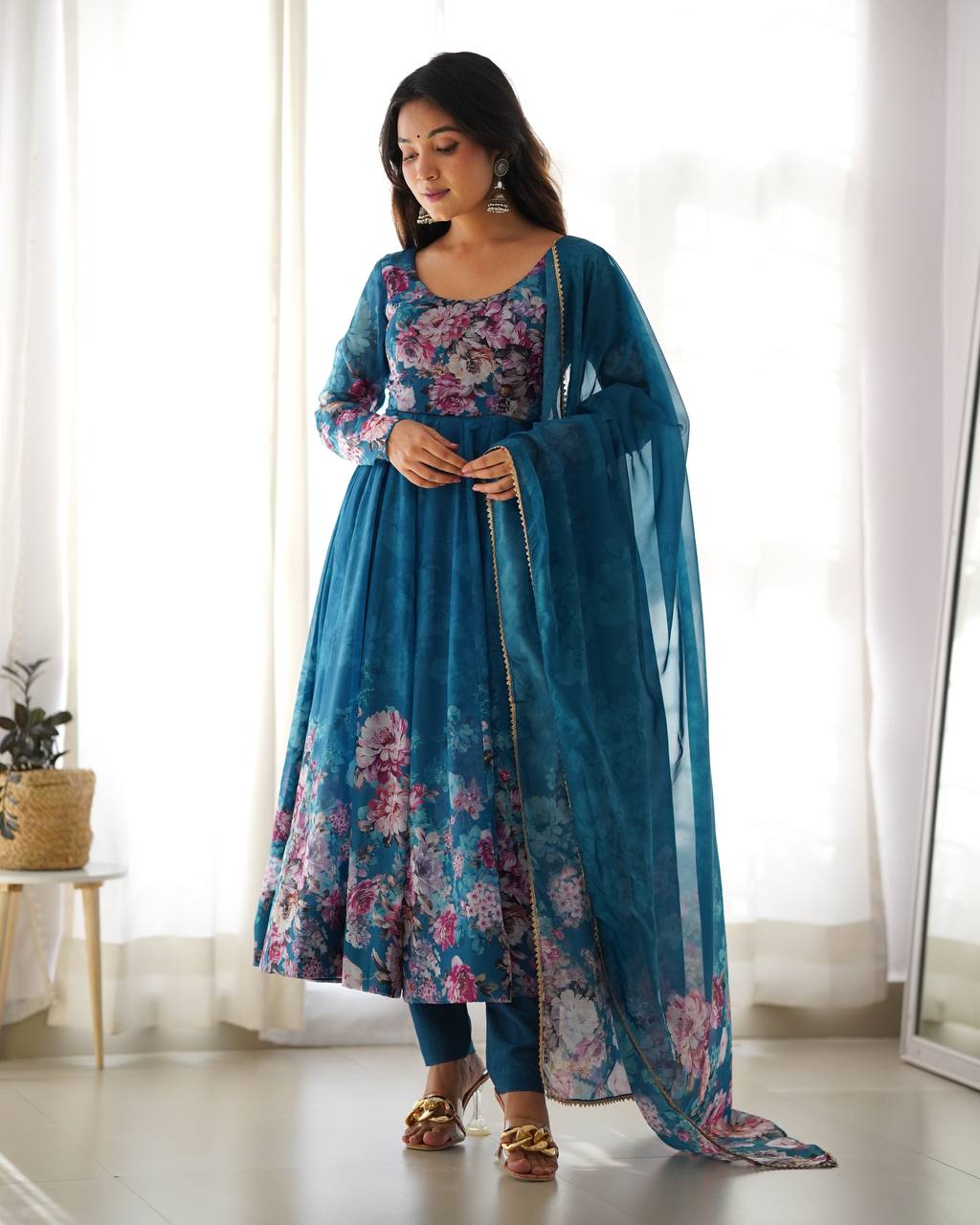 Women's Soft Organza Silk Printed Anarkali Pant Dupatta Set with Kali Pattern