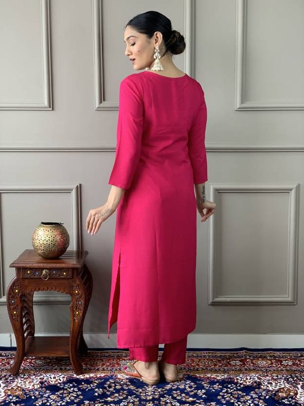 Women's Embroidered Viscose Chanderi Kurta Pant Set with Chinon Dupatta