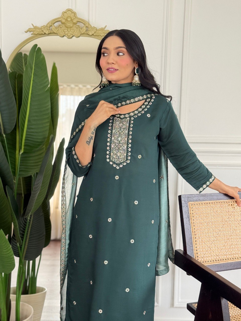 Women's Embroidered PV Chanderi Kurta Pant Set with Silk Dupatta
