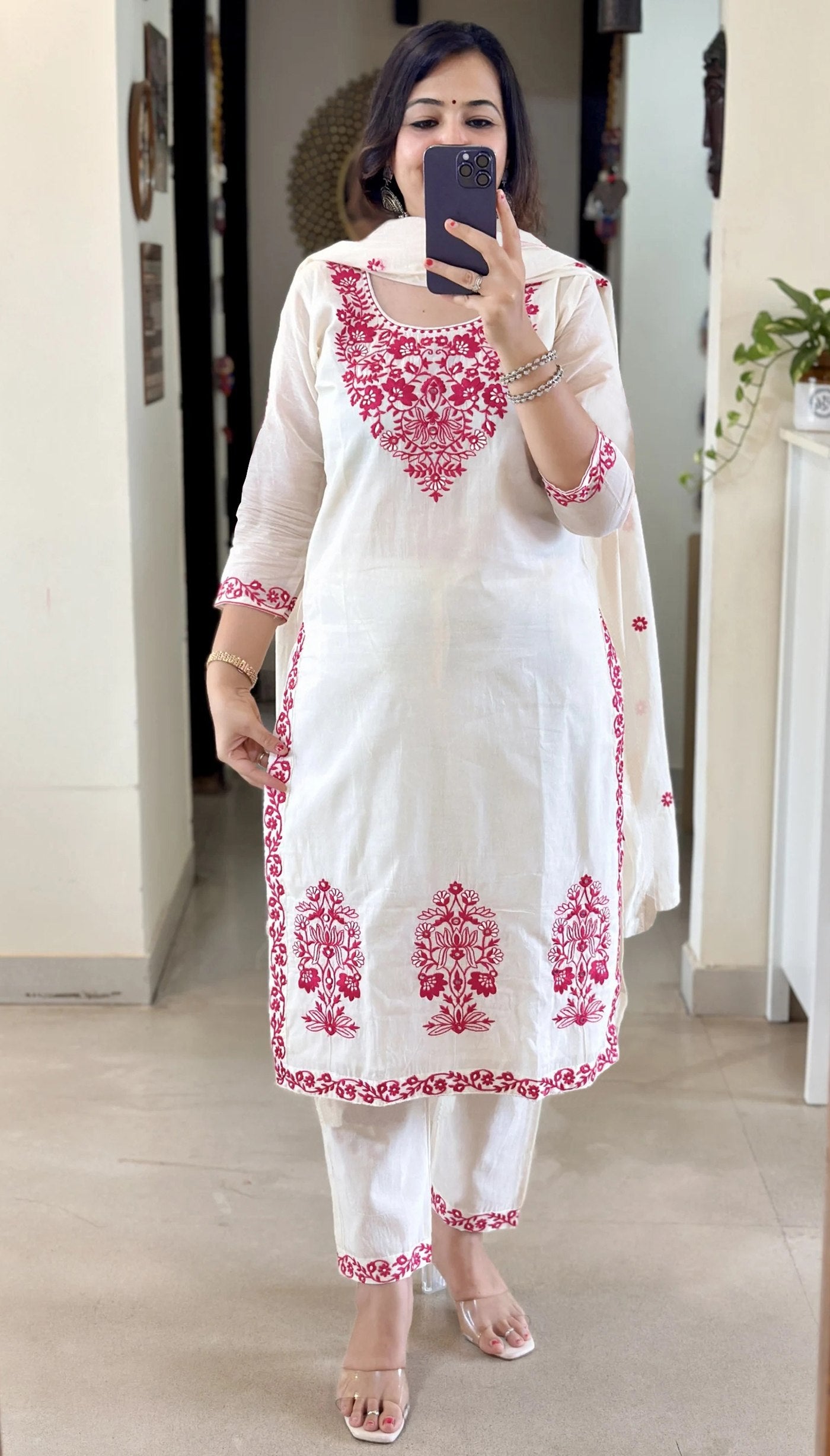 Women's White Tesla Embroidered Kurta Pant Set with Vichitra Dupatta
