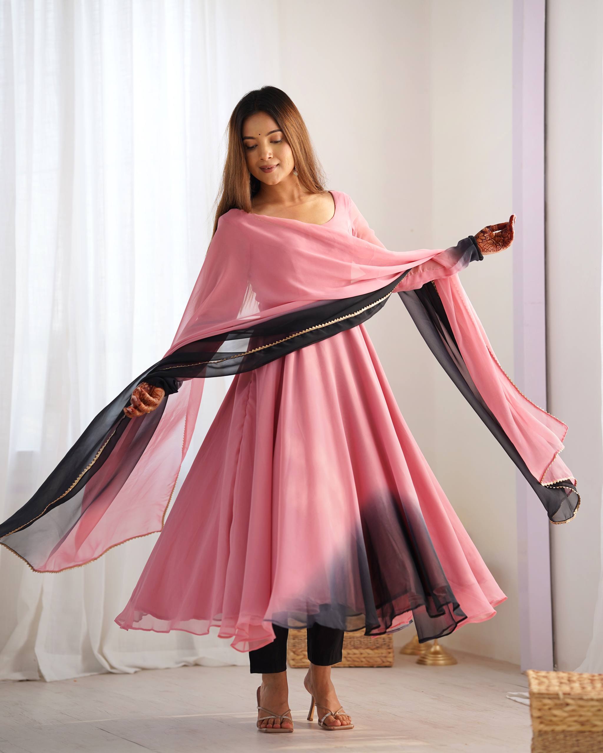 Flared Fox Georgette Anarkali Suit Set with Dupatta and Pant