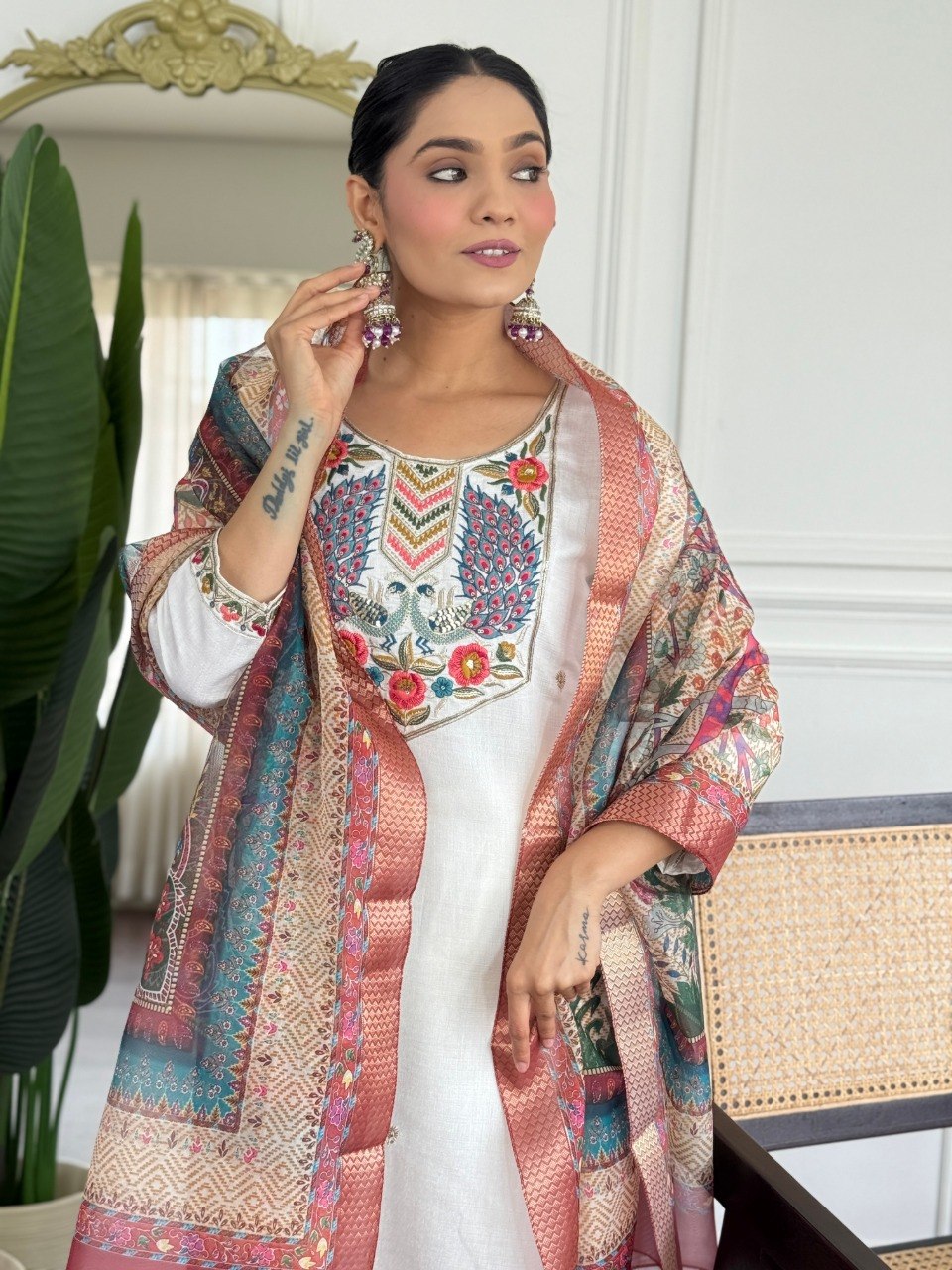 Women’s White Embroidered PV Chanderi Kurta Set with Organza Dupatta | Party Wear Ethnic Kurti Palazzo Set