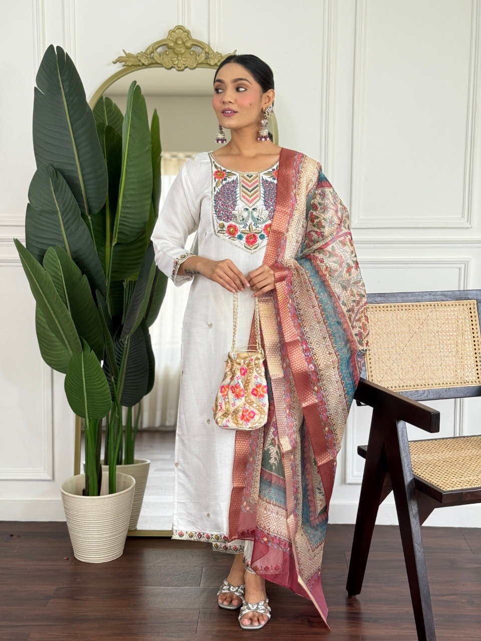 Women’s White Embroidered PV Chanderi Kurta Set with Organza Dupatta | Party Wear Ethnic Kurti Palazzo Set